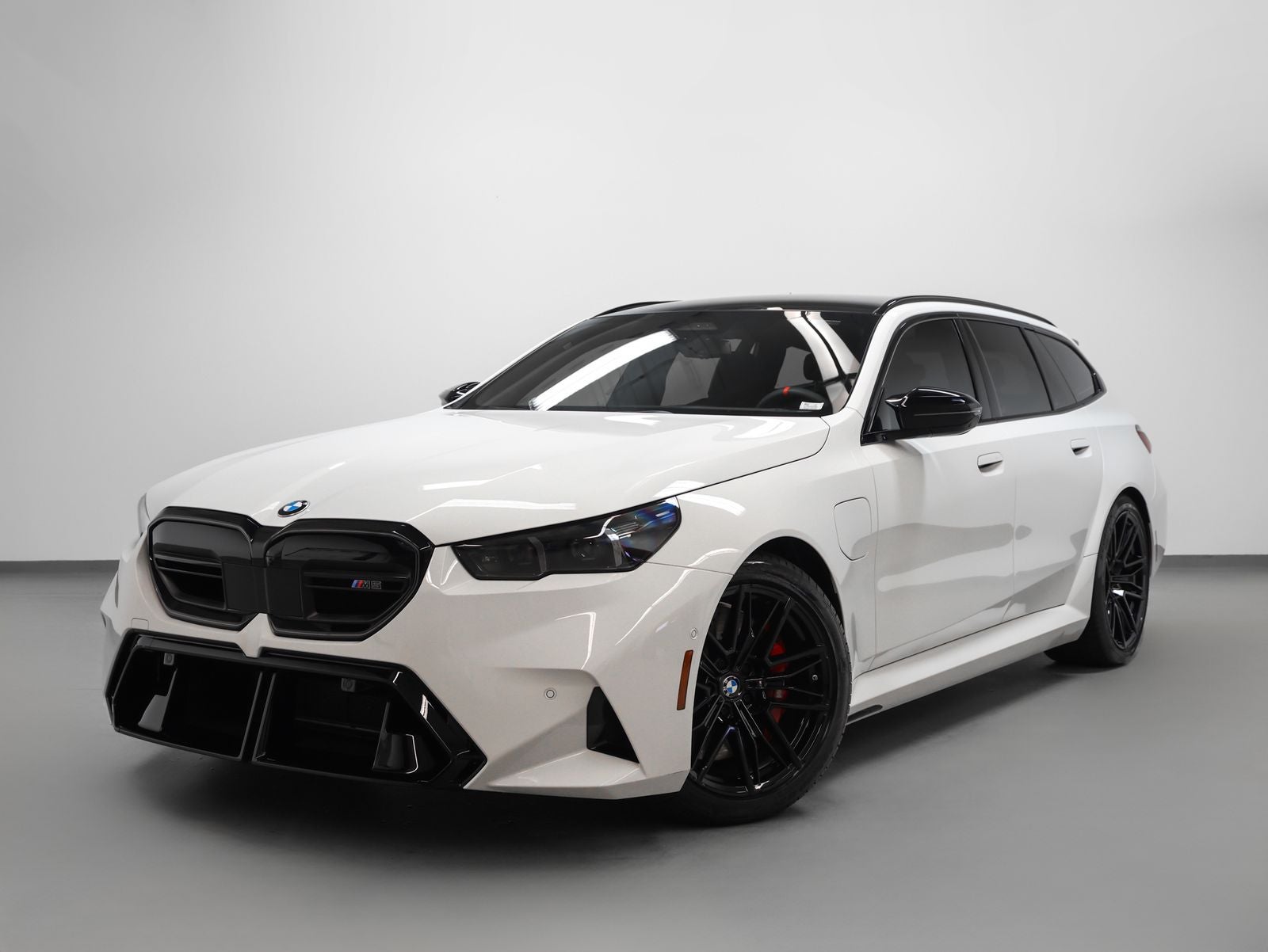 2025 BMW M5 Touring
