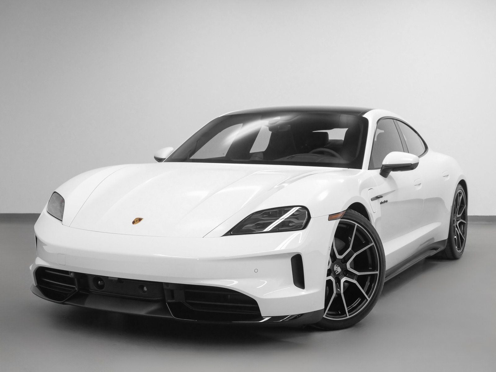 2025 Porsche Taycan