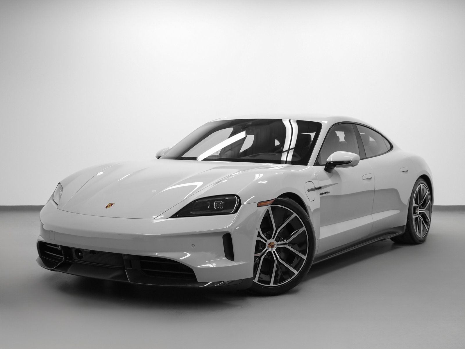 2026 Porsche Taycan