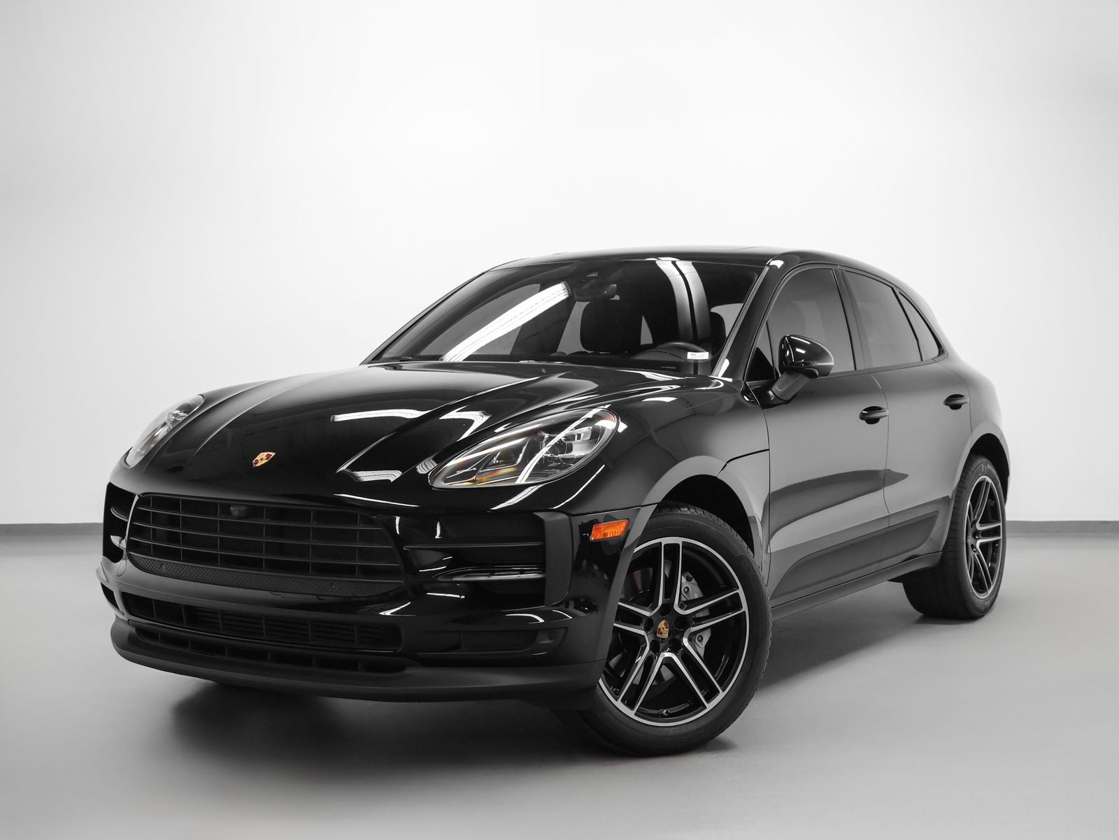 2021 Porsche Macan Macan in Black — front three-quarter view